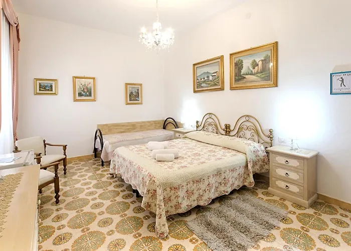 Antica Dimora Bed & Breakfast 3*